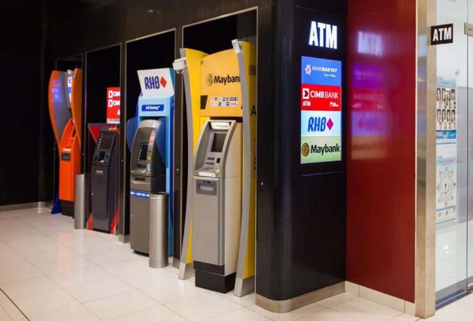 银行业 ATM 提款机