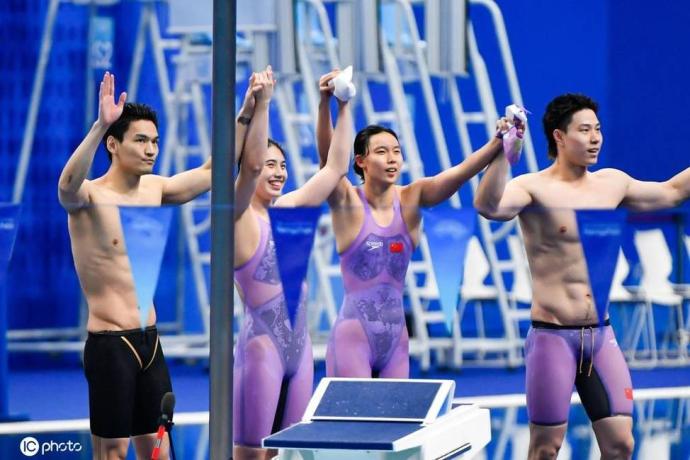 中国游泳队