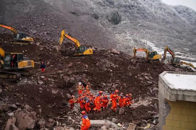 云南土石流44人被埋 官方证实全数罹难