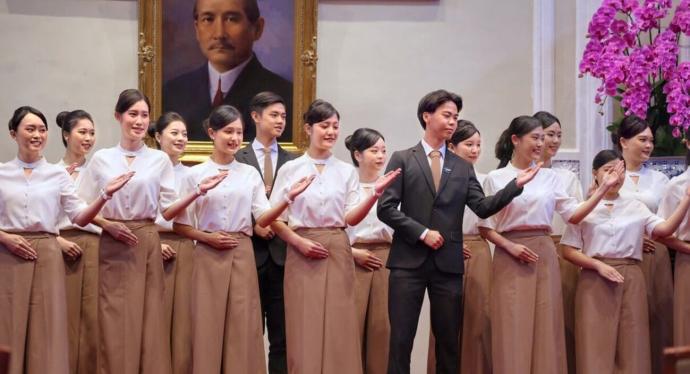台湾总统就职礼宾服装