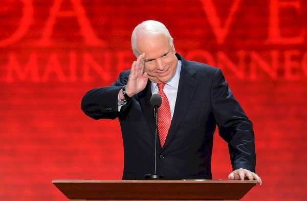 John McCain 04 180826
