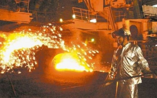 中国官方正研拟钢铁企业兼并重组政策。（新华社）