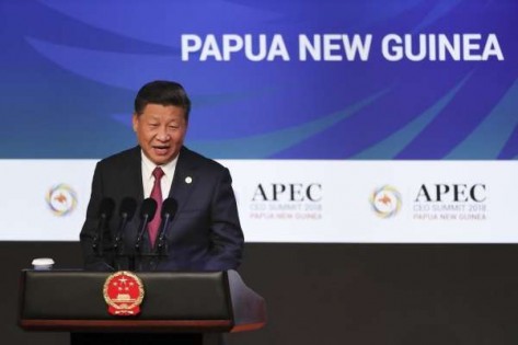 中国国家主席习近平在APEC企业领袖峰会上痛批美国的保护主义。（美联社）