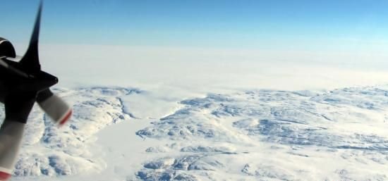 格陵兰岛西北部的希亚瓦沙冰川。（中新网）