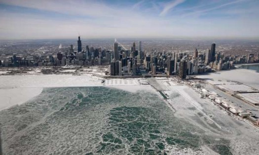 美国芝加哥的气温一度降到-23℃，打破了1966年创纪录的-15℃。（网络图）