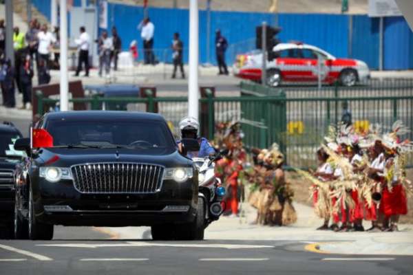 巴布亚新几内亚政府购买玛莎拉蒂豪华轿车接送各国领袖。