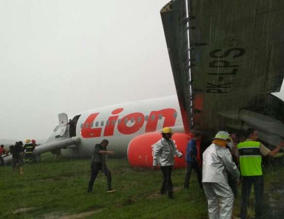 印尼狮航JT714上星期六降落坤甸苏巴迪奥机场时滑出跑道。