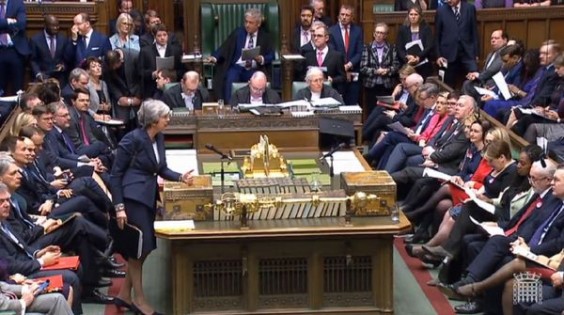 epa07433600 A grab from a handout video made available by the UK Parliamentary Recording Unit shows British Prime Minister Theresa May (L) facing opposition leader Jeremy Corbyn (R) the House of Commons during Prime Minister's Question Time in London, Britain, 13 March 2019.  E  EPA-EFE/UK PARLIAMENTARY RECORDING UNIT / HANDOUT MANDATORY CREDIT: UK PARLIAMENTARY RECORDING UNIT HANDOUT EDITORIAL USE ONLY/NO SALES