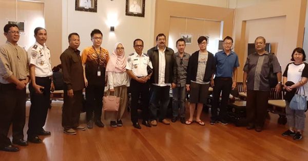 Atase Polis Kedutaan Besar Malaysia, Abu Bakar Yaacob memberikan bantuan konsular kepada warga Malaysia di Lombok