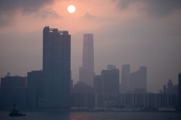 美国商业不动产公司世邦魏理仕（CBR）公布报告，香港再度蝉连全球最贵房价冠军。（欧新社）