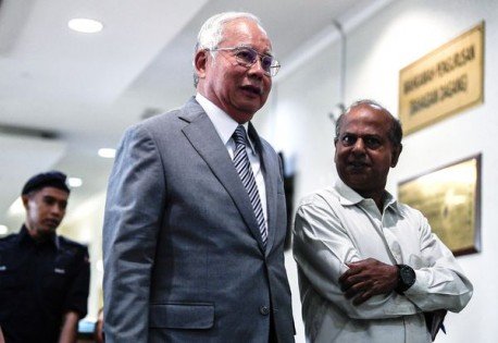 KUALA LUMPUR, 16 April -- Bekas Perdana Menteri Datuk Seri Najib Tun Razak hadir pada hari ketiga perbicaraan kes dana RM42 juta milik syarikat SRC International Sdn Bhd di Kompleks Mahkamah Seksyen Kuala Lumpur hari ini. --fotoBERNAMA (2019) HAK CIPTA TERPELIHARA