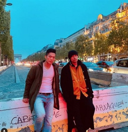 周杰伦和浩克在巴黎合照。（图／翻摄自周杰伦Instagram）