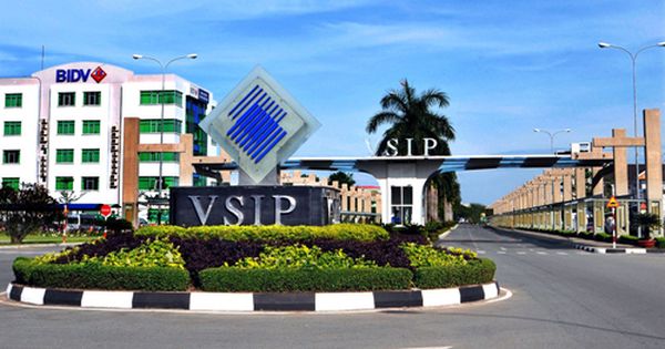 越南南部平阳省拥有设立于1996年的越南新加坡工业园。 