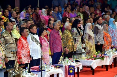 马哈迪今晚在古晋出席马来西亚日庆典。