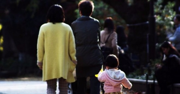 日本有调查发现，当地夫妇的行房次数大减。（互联网图片）