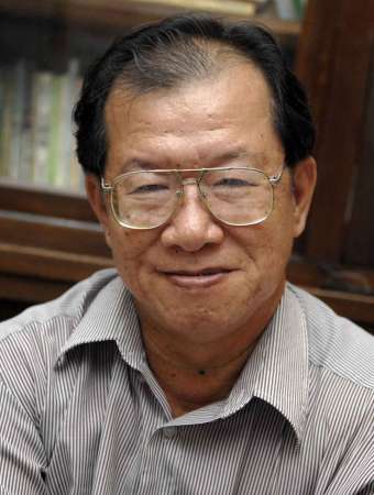 马华文学史料工作者李锦宗辞世，大体捐作医学研究。