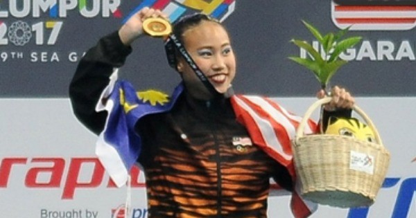 马来西亚韵律泳女将颜华葦在单人规定动作中摘得金牌，也是大马在本届东运会的第4金。（网络图）