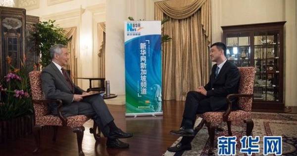 新加坡总理李显龙将对中国展开3天正式访问，较早前接受新华网专访。（新华社图）