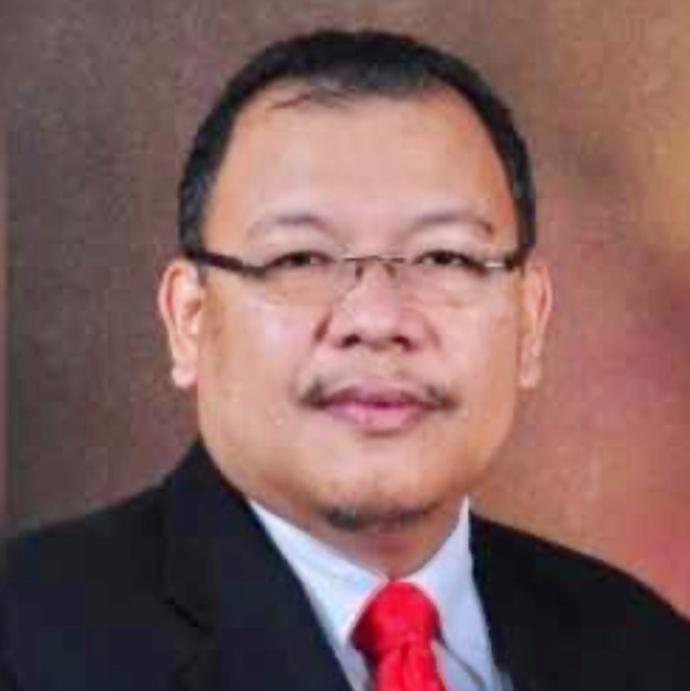 马来西亚国立大学经济学教授诺阿兹兰嘉扎里