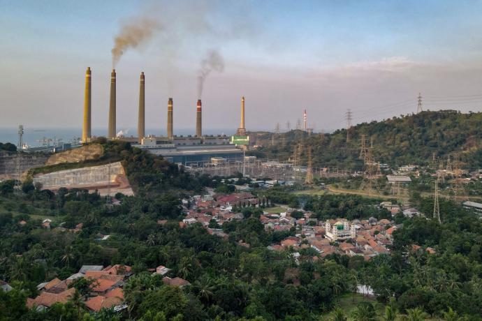 苏纳拉雅煤电厂