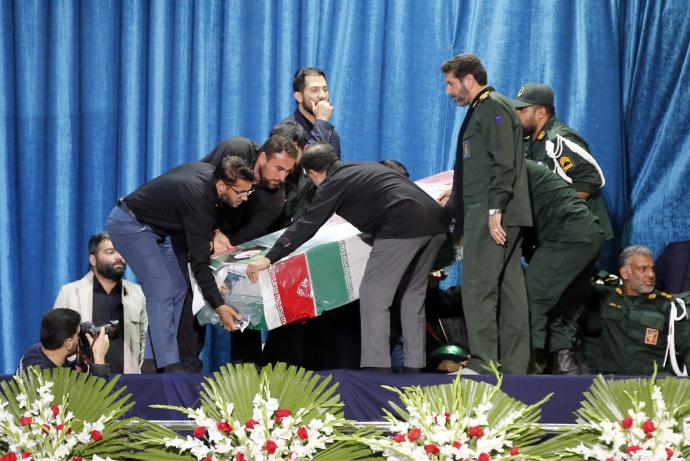 伊朗总统莱希遗体运至德黑兰