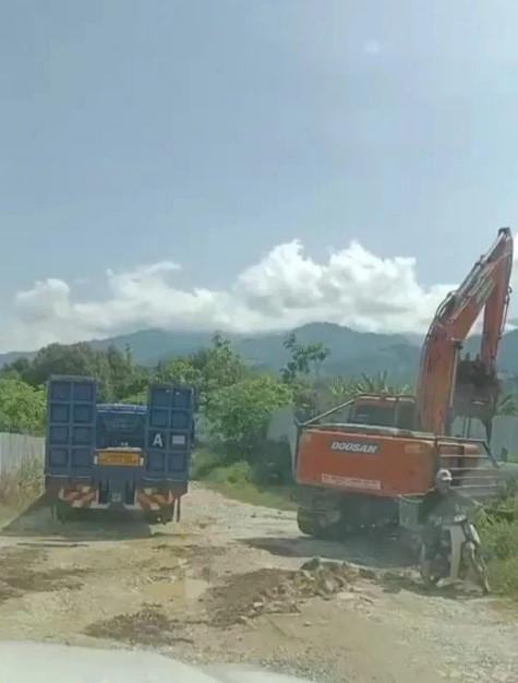 榴莲挖掘机 Durian Excavator 