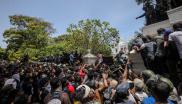 斯里兰卡民众占领总理大楼