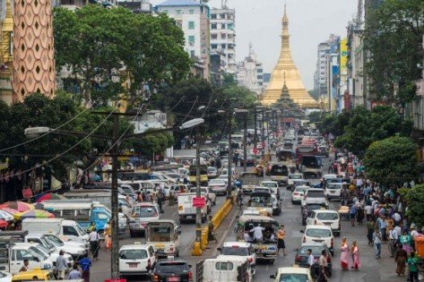 _@Archive_MYANMAR-CARS-TRADE-ECONOM_4